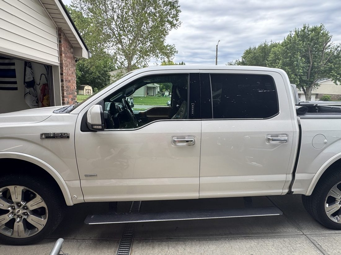 Ford F-150 Limited — full side tint